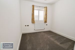 ORCHARD CRESCENT- click for photo gallery